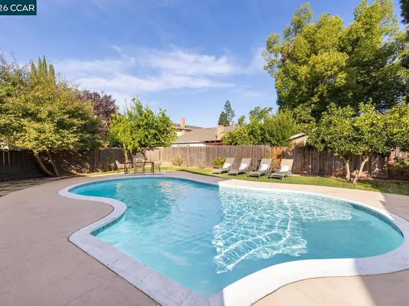2225 Sierra Ct, Concord, CA 94518