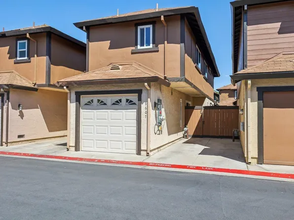 9607 Kumquat Dr, Lakeside, CA 92040