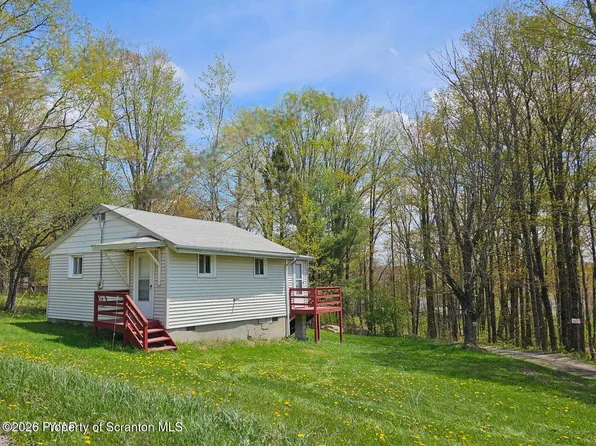 348 Spruce Lake Rd, Thompson, PA 18465