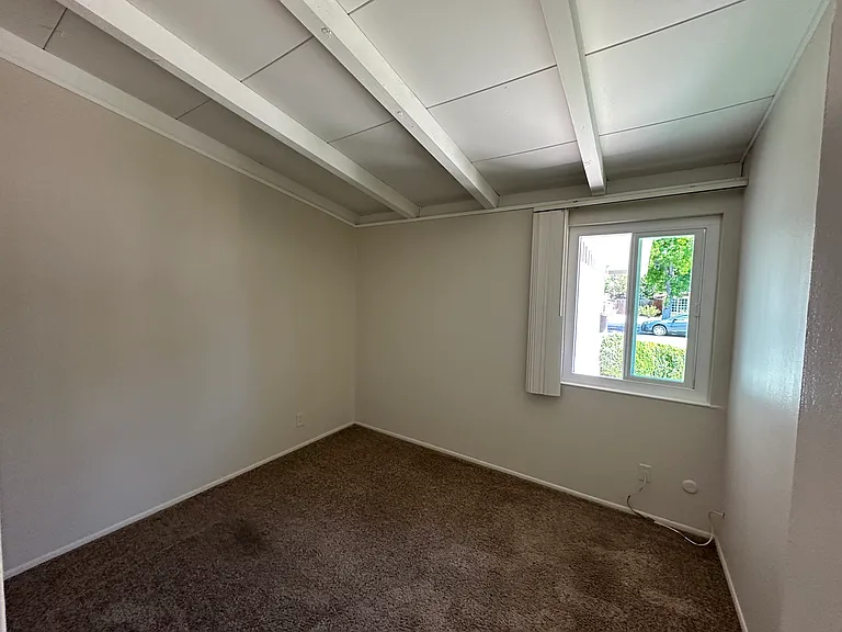 796 Lakehaven Dr — Photo 16