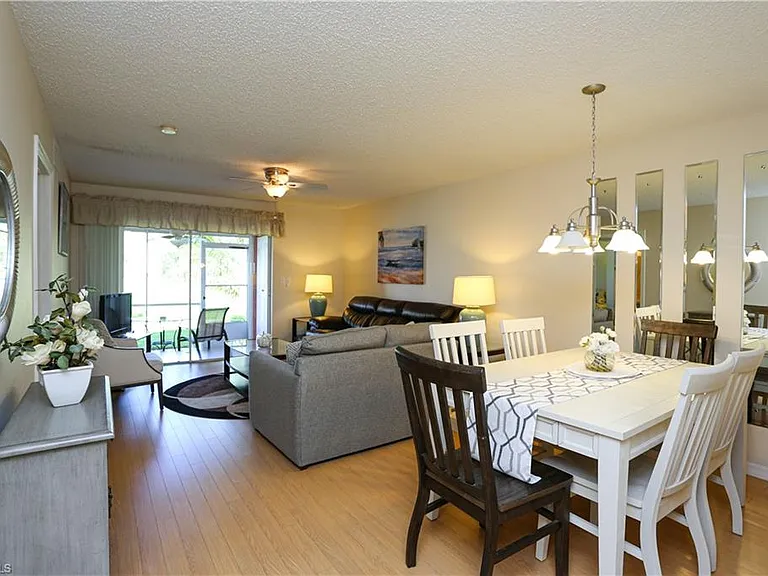 287 Quail Forest Blvd #117 — Photo 5