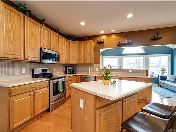 3rd image of 1273 Kables Mill Dr