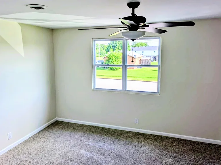 329 Lake Farm Rd — Photo 9