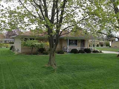 1st image of 52656 Brookcrest Dr
