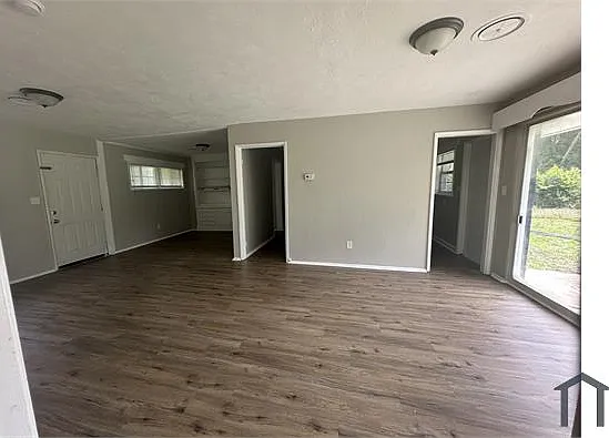 2294 Darlington Dr — Photo 18