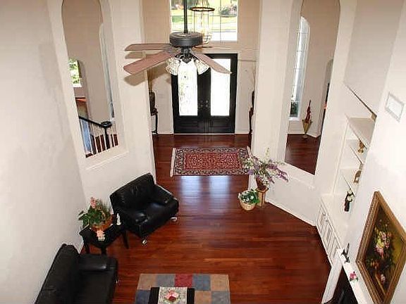 5th image of 7407 Shannondale Dr