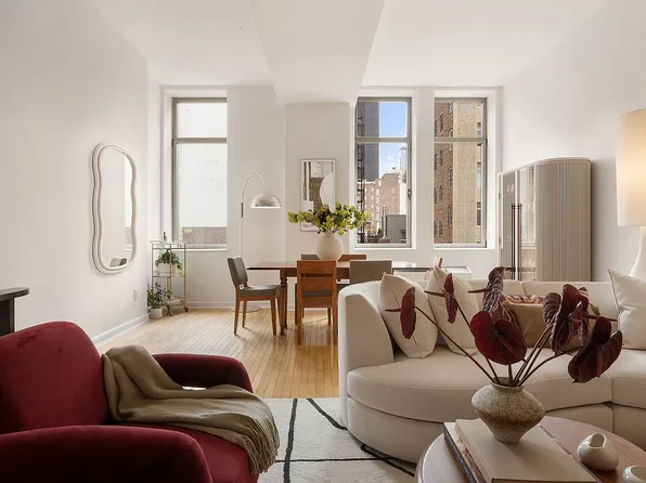 252 7th Ave APT 7K, New York, NY 10001