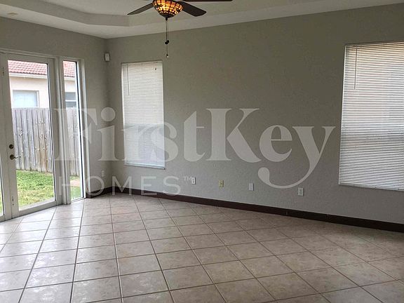 5th image of 4104 NE 22nd Ln