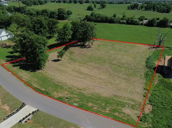 3089 Buck Xing, Springdale, AR 72762