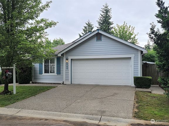 2nd image of 4744 Seville Lane SE