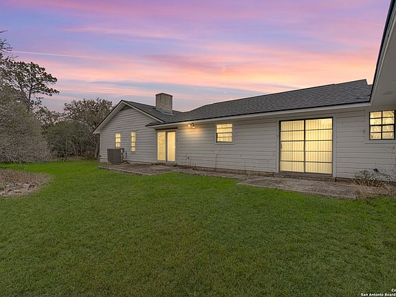 2nd image of 2510 Arroyo Doble