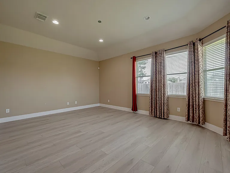 14026 Shamrock Park Ln — Photo 33