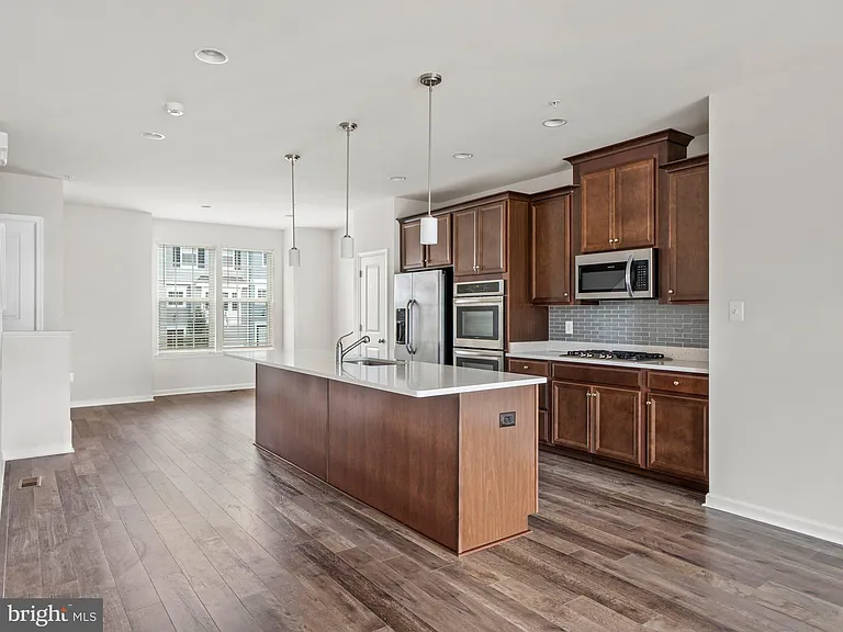 43706 Winterberry Way — Photo 6