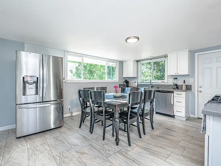 924 W Walnut Ave — Photo 10