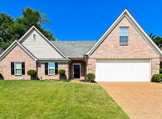 7753 Meadow Ridge Ln, Olive Branch, MS 38654