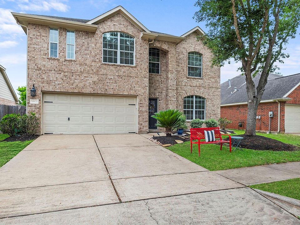 1st image of 10939 Tattershall Ln