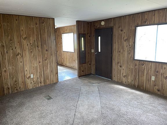 3rd image of 2840 Tupelo Court Private Dr #6