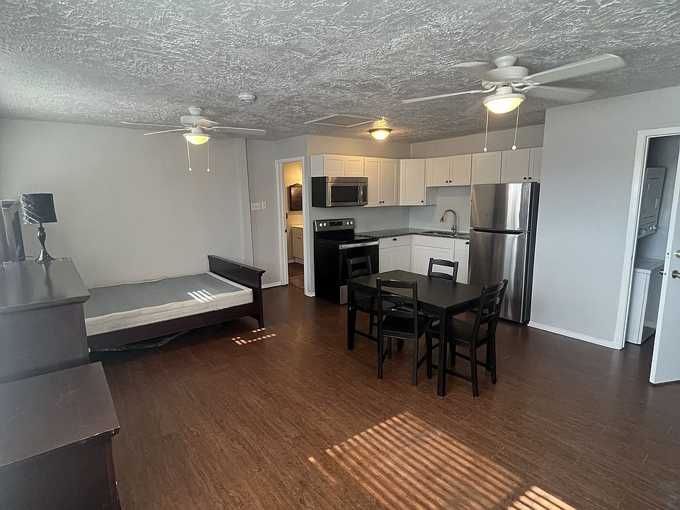 1st image of 9283 Five Palms Dr #2