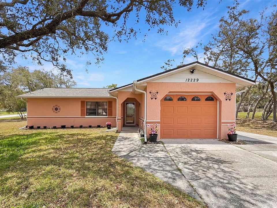 1st image of 12229 Cedro St