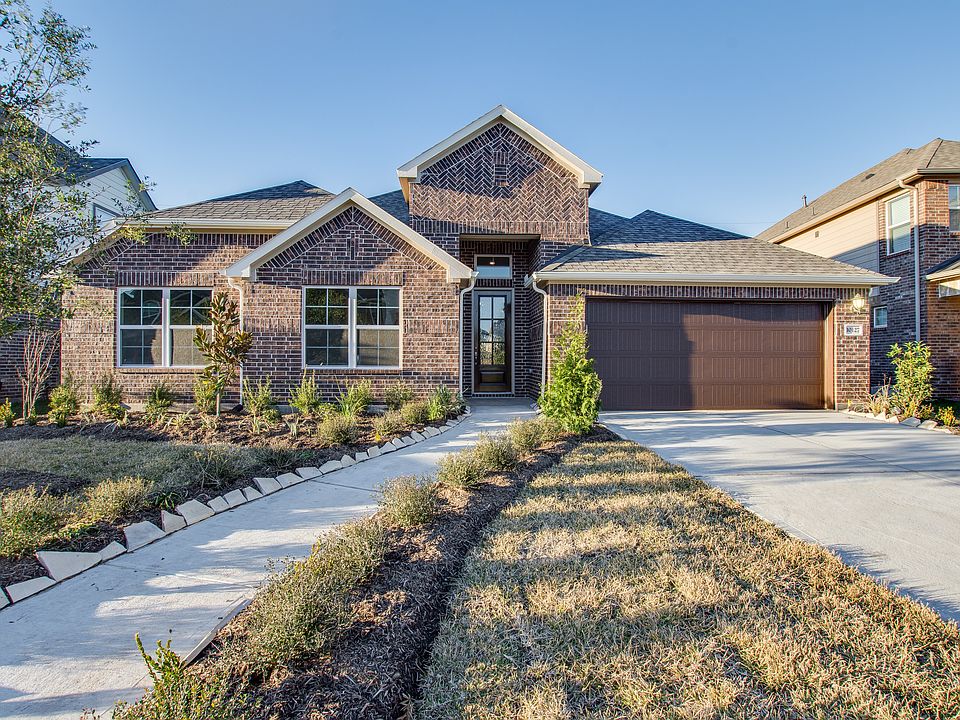 1st image of 10127 Cypress Path