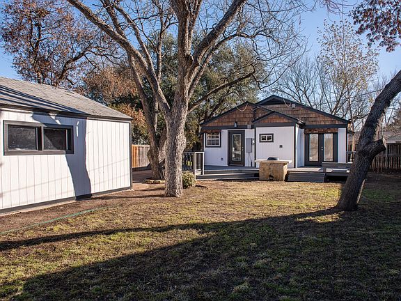 3rd image of 4032 Boyd Ave