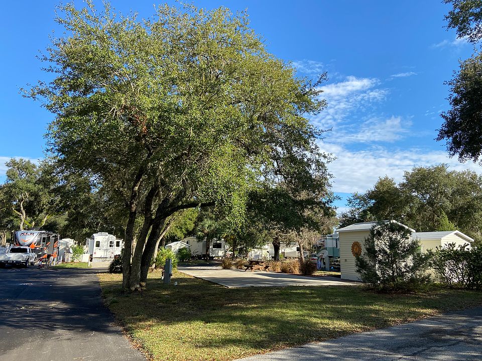 1st image of N Suncoast Blvd
