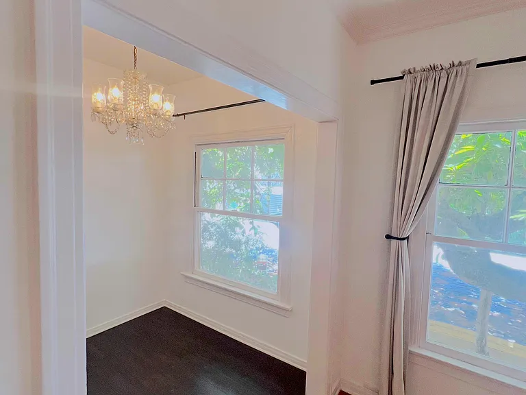 2028 N Beachwood Dr #103 — Photo 7