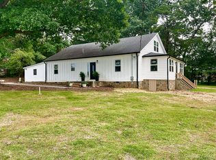 2269 Drexel Heights St, Morganton, NC 28655