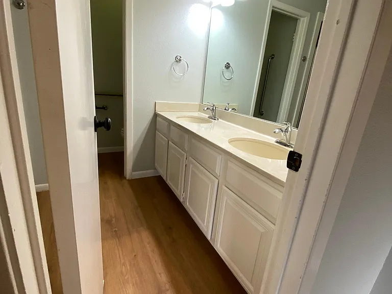 1828 Veranda Dr — Photo 27