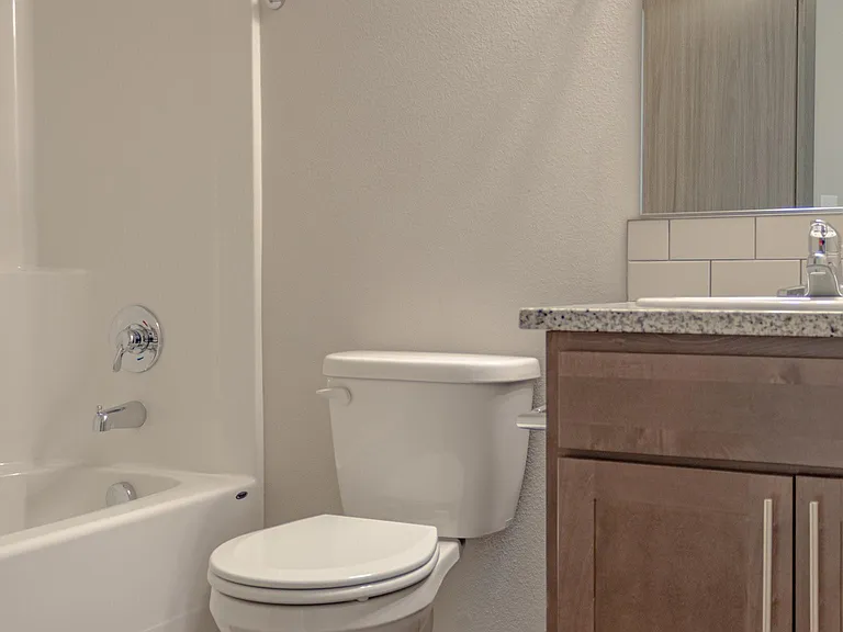 14717 E Dobbie Ln — Photo 15