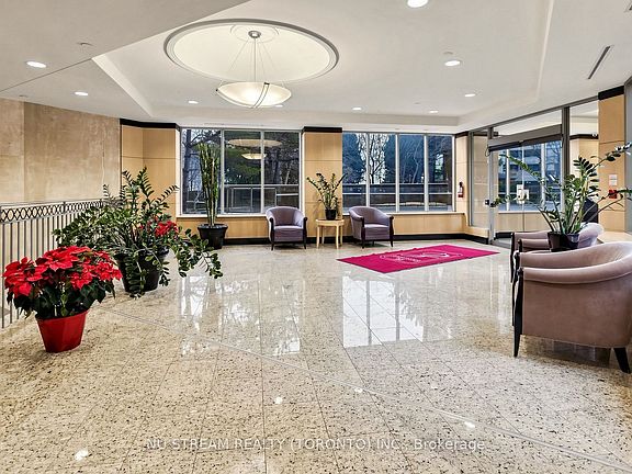 4th image of 89 Skymark Dr #2211