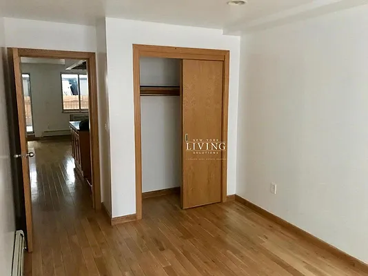 Rented by NY Living Solutions | media 22