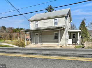 2652 W Main St, Spring Glen, PA 17978