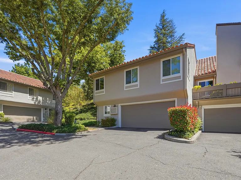 231 Paseo Bernal — Photo 46