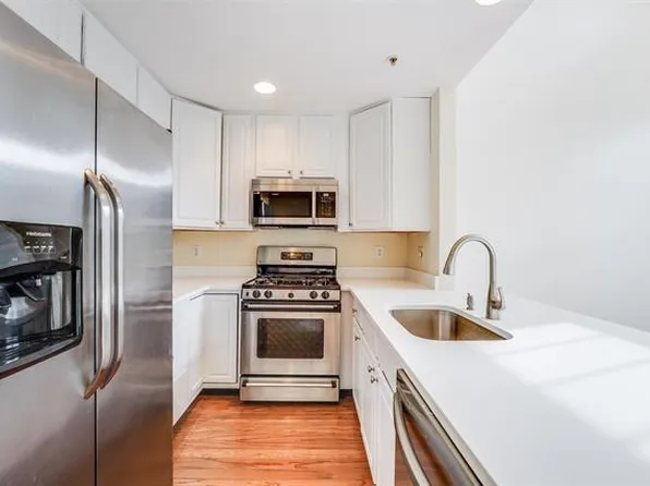 113 Abbie Court image 1 of 37