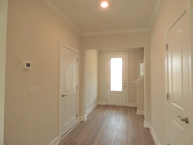 110 Tavern Trl — Photo 17