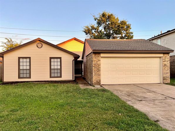 3111 Timber View Dr
