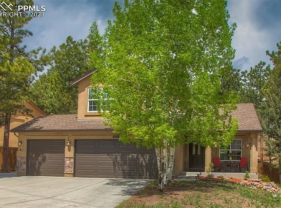 4th image of 688 Bradford Dr