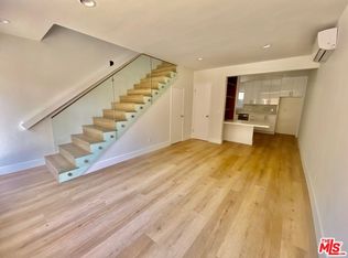 6207 Banner Ave APT 3, Los Angeles, CA 90038