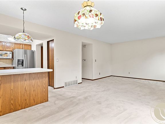 3rd image of 3254 Granger Ave E APT G2
