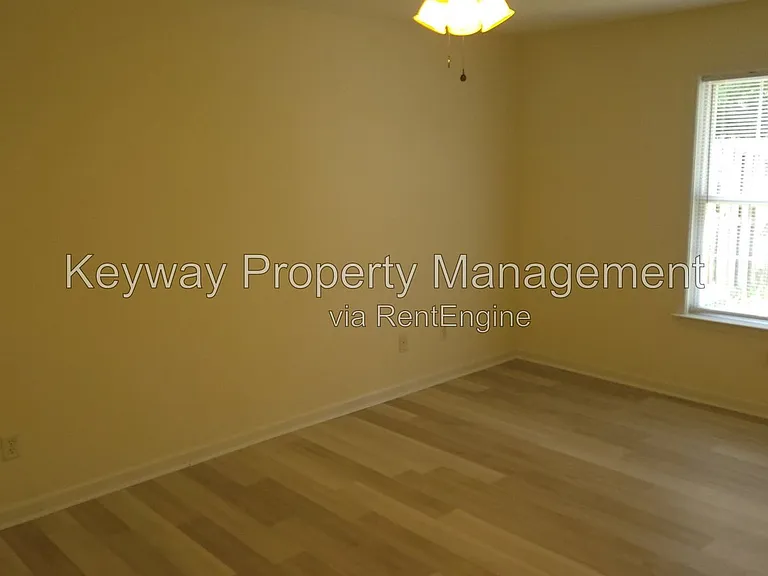 405 Long Needle Cir — Photo 6