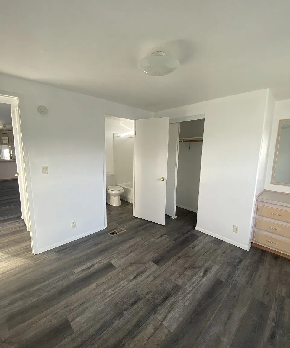 2 bed, 938 sqft, $1,700 — Photo 1