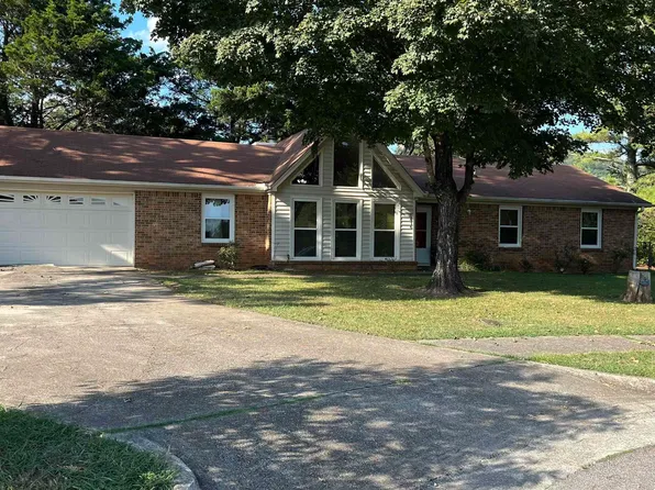 6416 Flo Dr NW, Huntsville, AL 35810