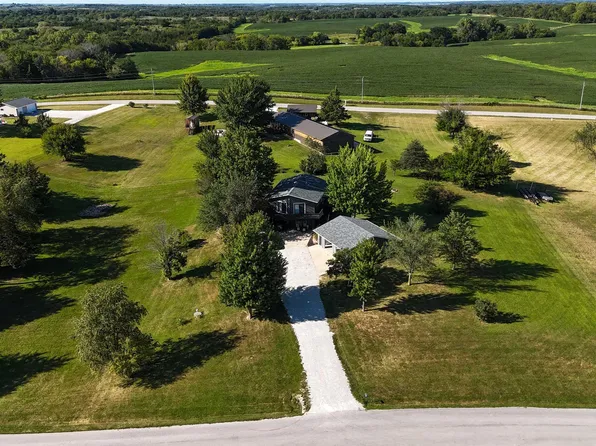 3244 Windmill Rd, Ellston, IA 50074