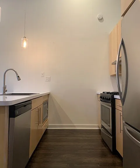 1839 Green Street — Photo 6
