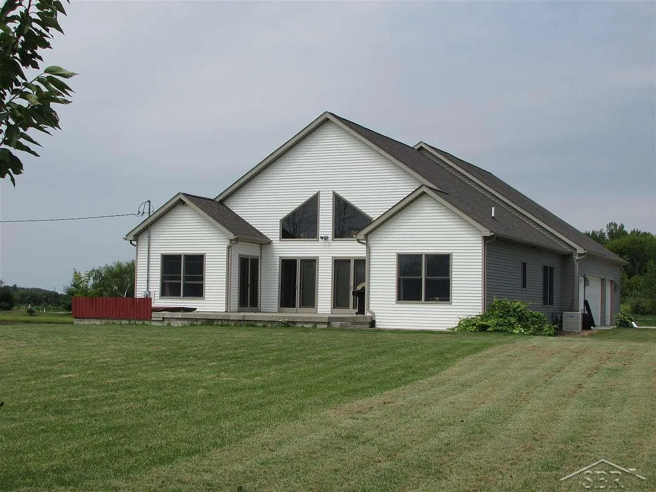 10680 Carter Rd photo 1