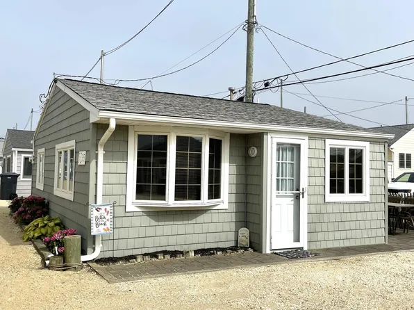 35 E Kingfisher Way, Lavallette, NJ 08735