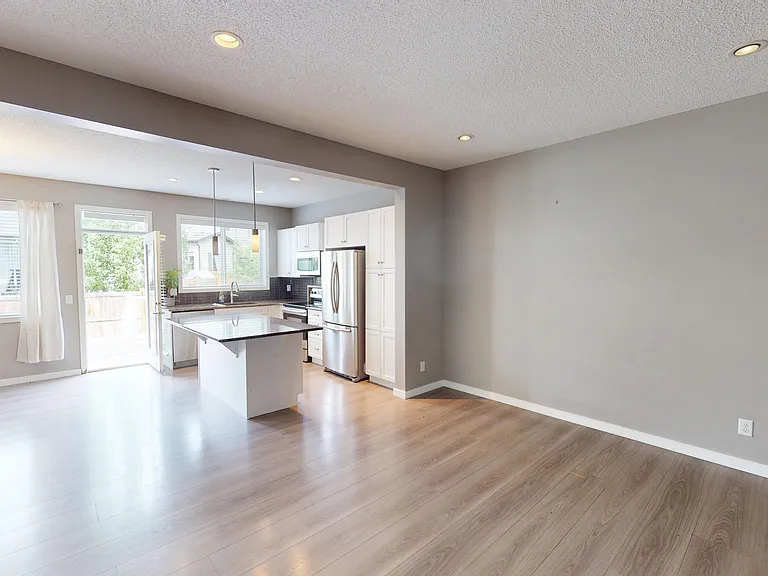 228 Chaparral Valley Mews SE — Photo 3