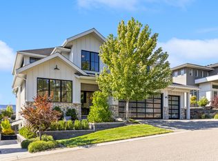 74 Red Sky Ct, Kelowna, BC V1V 3G4