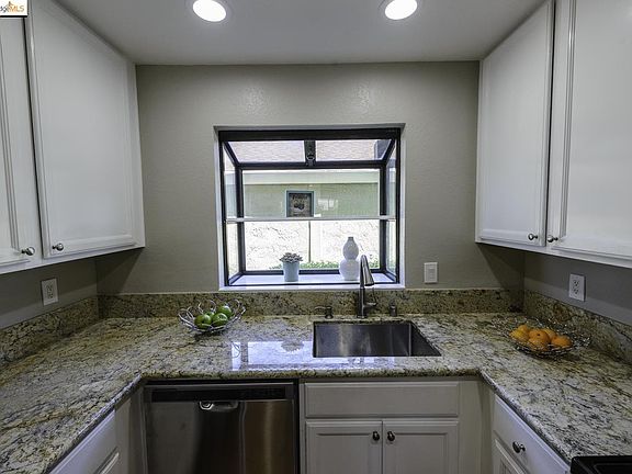 5th image of 7623 Arbor Creek Cir